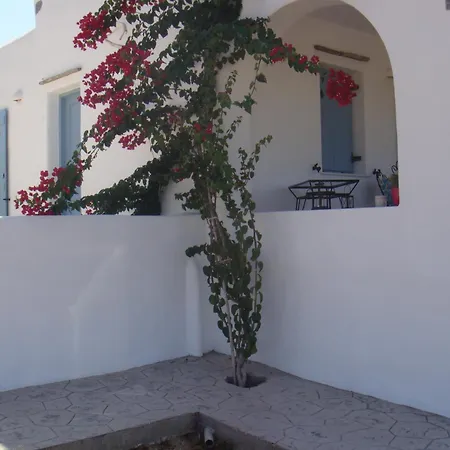 Aegean View נאוסה